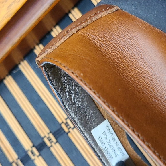 Aerosoles leather shoes - Picture 2 of 5